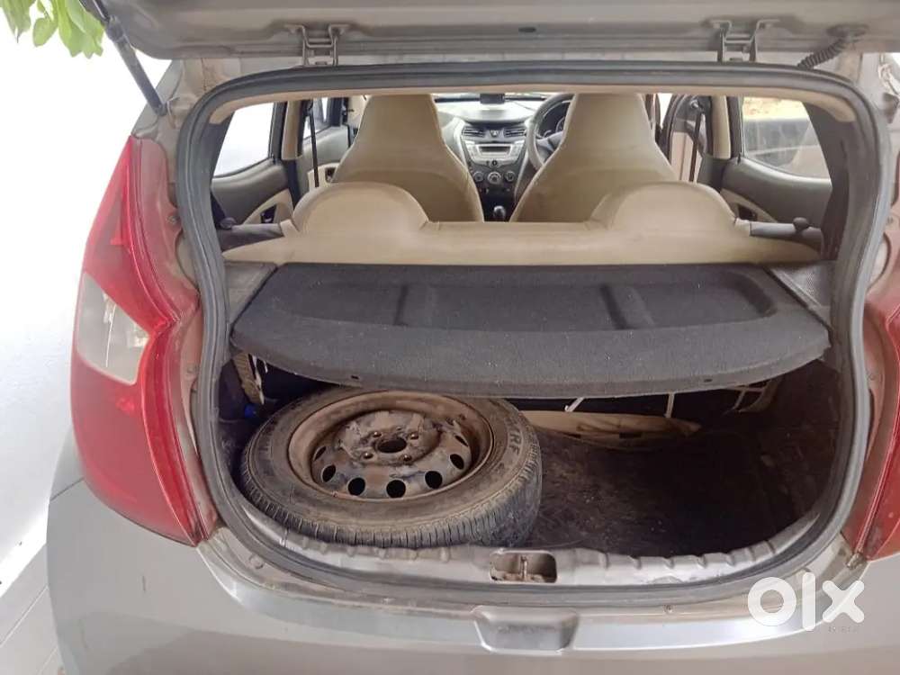 Hyundai Eon 2012 Petrol And Lpg 75000 Km Driven