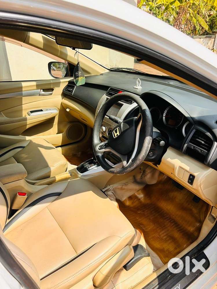 Honda City Top Model 2010 Petrol Well Maintained