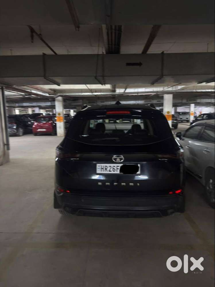 Tata Safari Xta 2022 Dark Edition