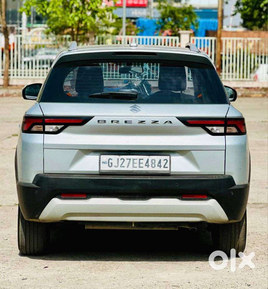Maruti Suzuki Brezza Zxi S-cng, 2024, Cng & Hybrids