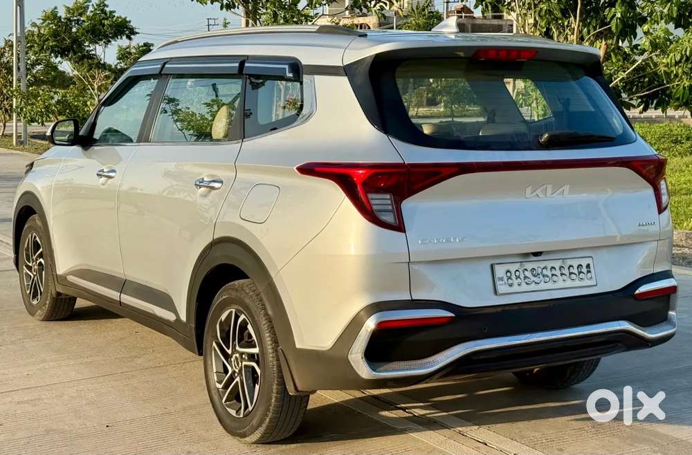 Kia Carens Luxury (o)1.5 Diesel At 7 Str, 2022, Diesel