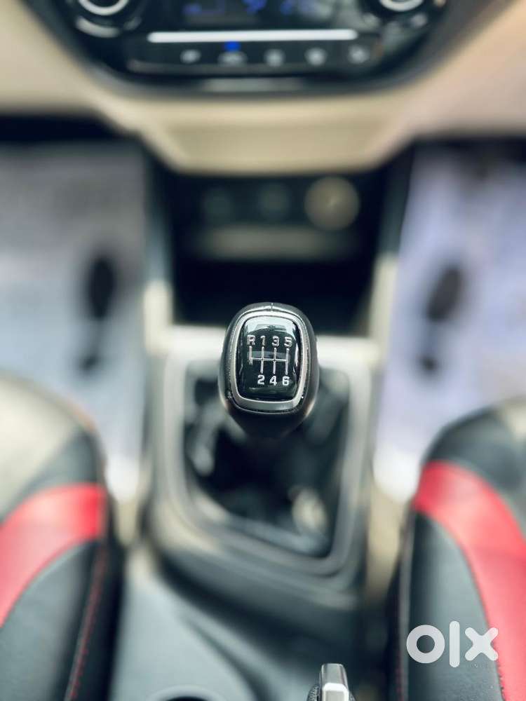 Hyundai Verna 1.6 Sx Vtvt, 2022, Petrol