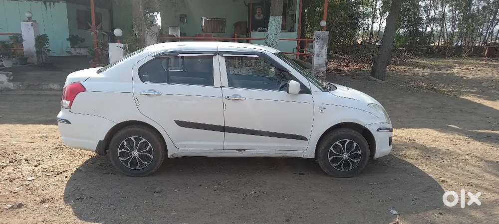 Maruti Suzuki Dzire 2011 Diesel 200000 Km Driven