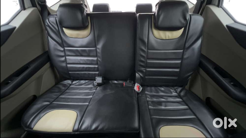 Renault Triber Rxt, 2022, Petrol