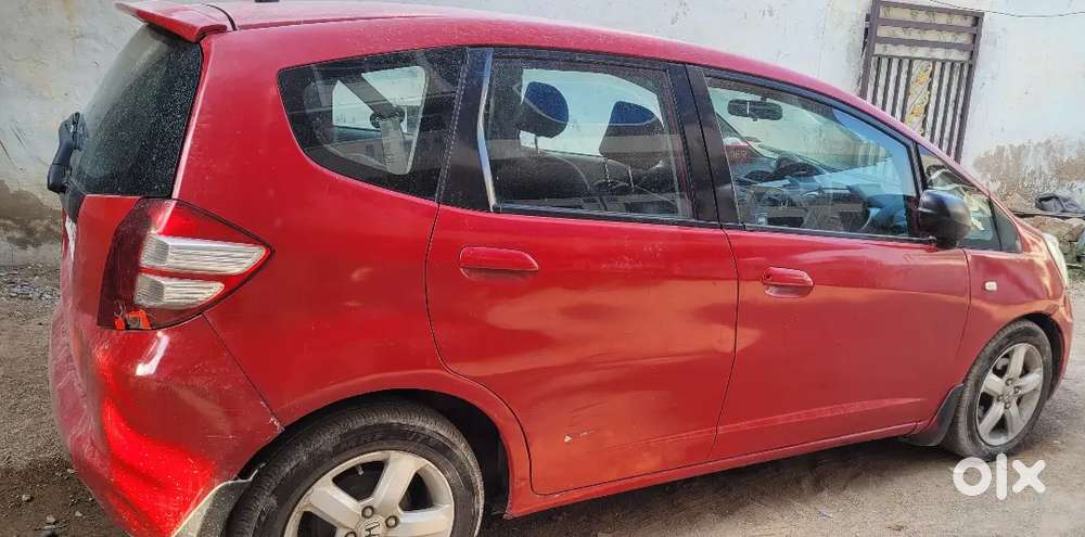 Honda Jazz 2011 Model Petrol, 94316 Kilometers. Valid Upto 8/6/2026