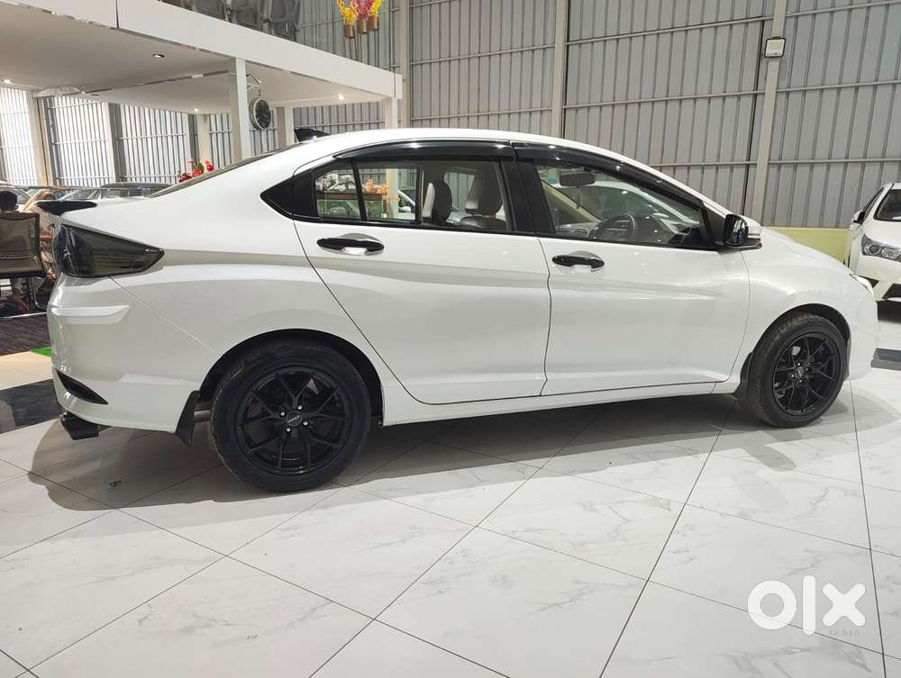 Honda City 1.5 V 4th Gen I-vtec Mt, 2021, Petrol