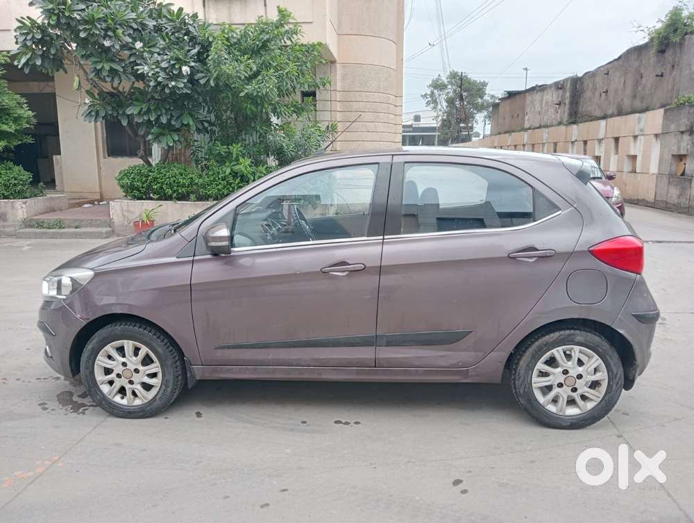 Tata Tiago Xz Opt, 2017, Petrol