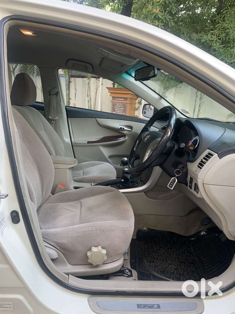 Toyota Corolla Altis G, 2013, Petrol
