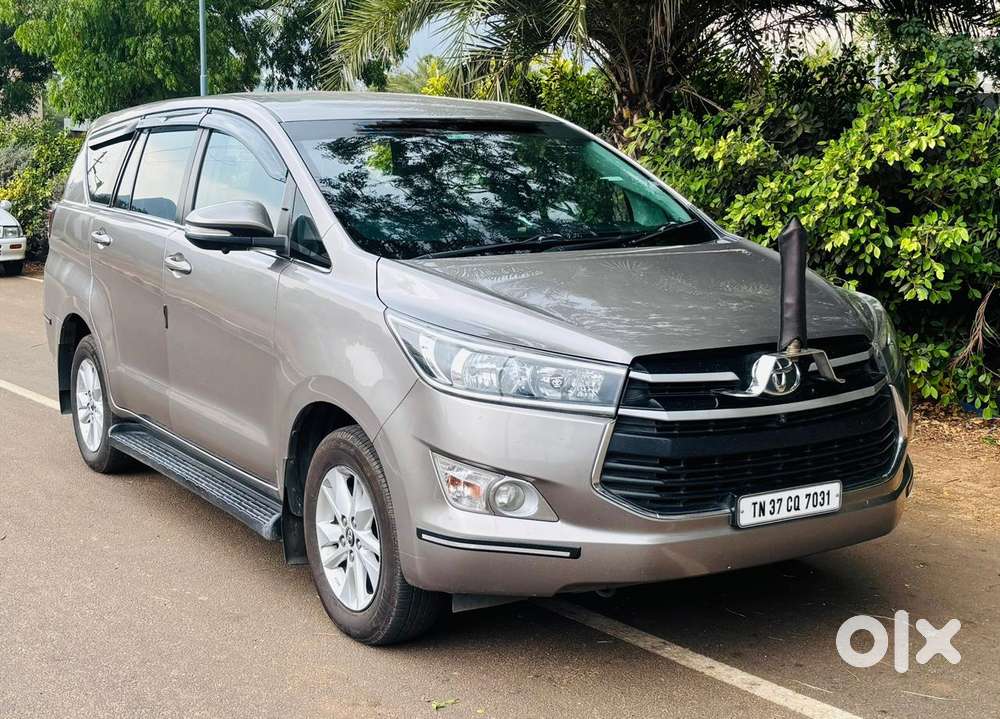 Toyota Innova Crysta 2.4 G Mt 8s, 2016, Diesel