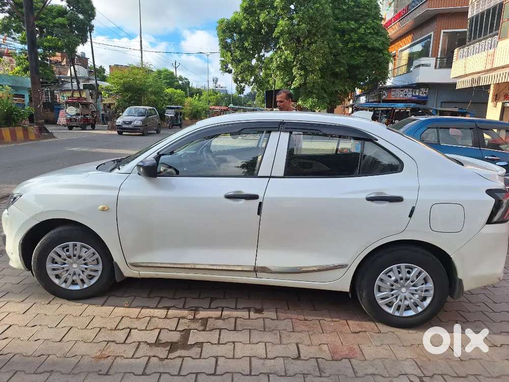 Maruti Dzire 1.2 Lxi 2025 Manual