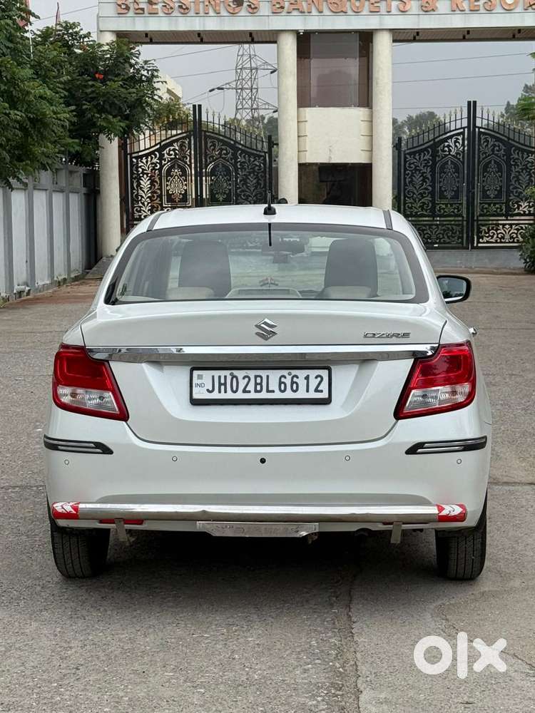 Maruti Suzuki Dzire 1.2 Vxi, 2023, Petrol