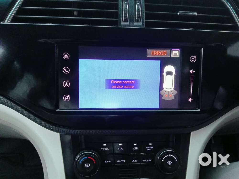 Mahindra Marazzo M8, 2018, Diesel