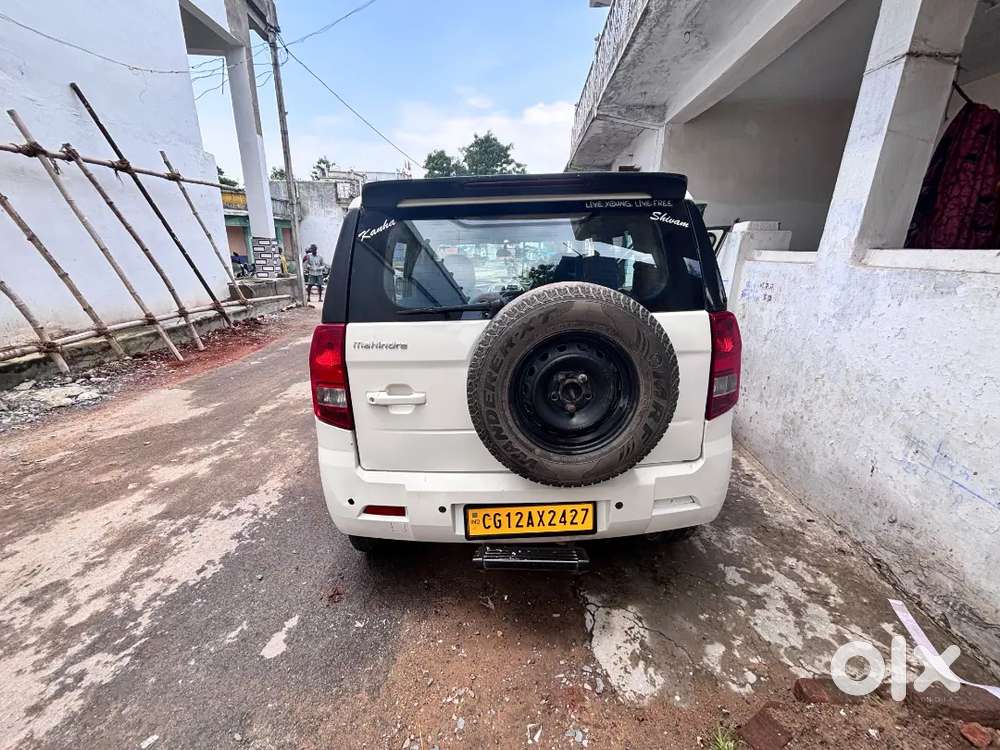 Mahindra Tuv 300 2018