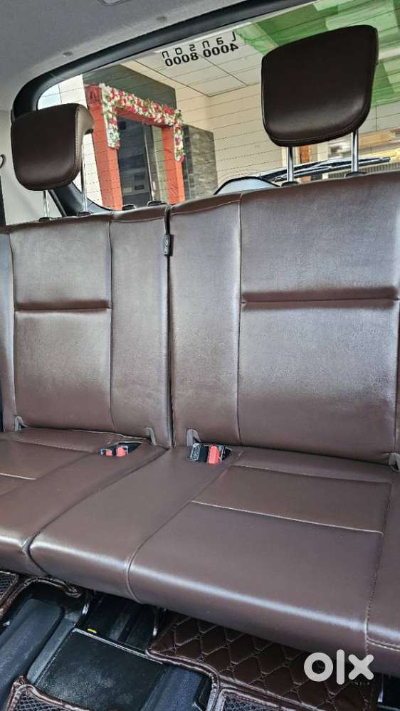 Toyota Innova Hycross 2.0 Zx (o) Hybrid 7 Str, 2025, Petrol