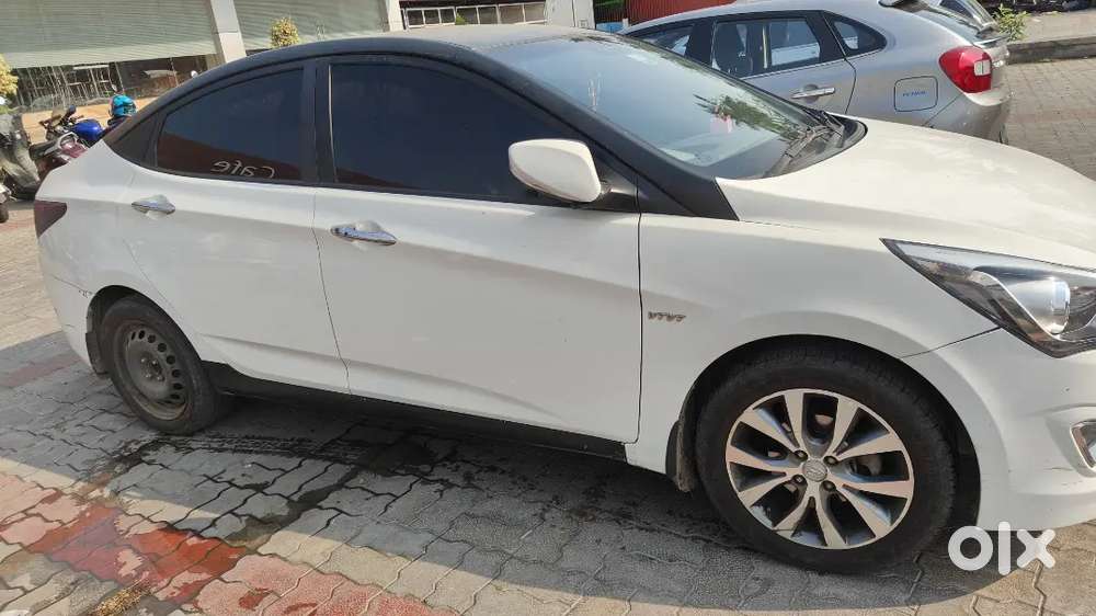 Hyundai Fluidic Verna 2016 Petrol Well Maintained