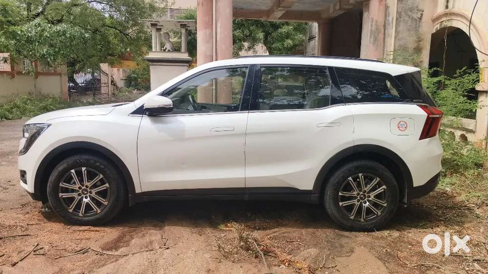 Mahindra Xuv700 2022 Variant