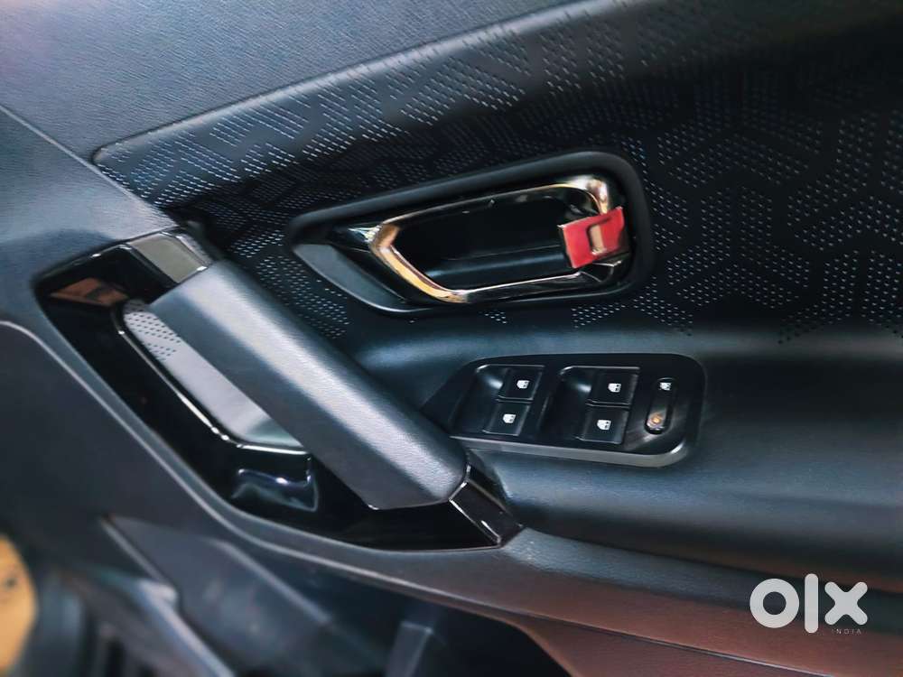 Tata Harrier Xz Plus Dark Edition, 2022, Diesel