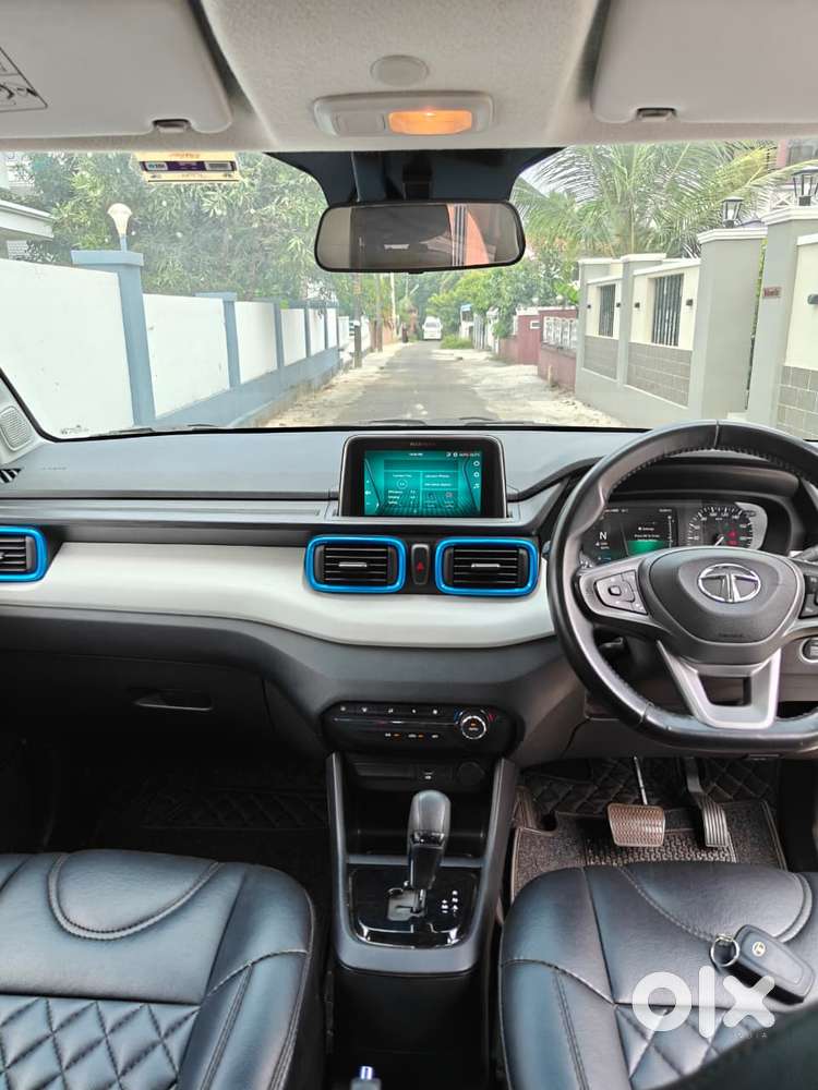 Tata Punch Accomplished Amt, 2022, Petrol