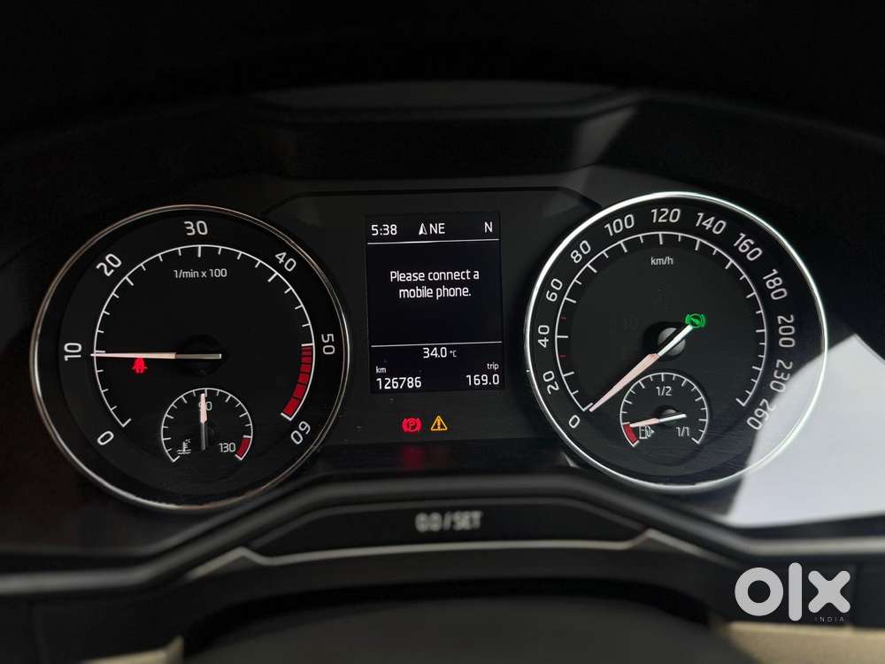 Skoda Superb Style 2.0 Tdi At, 2018, Diesel