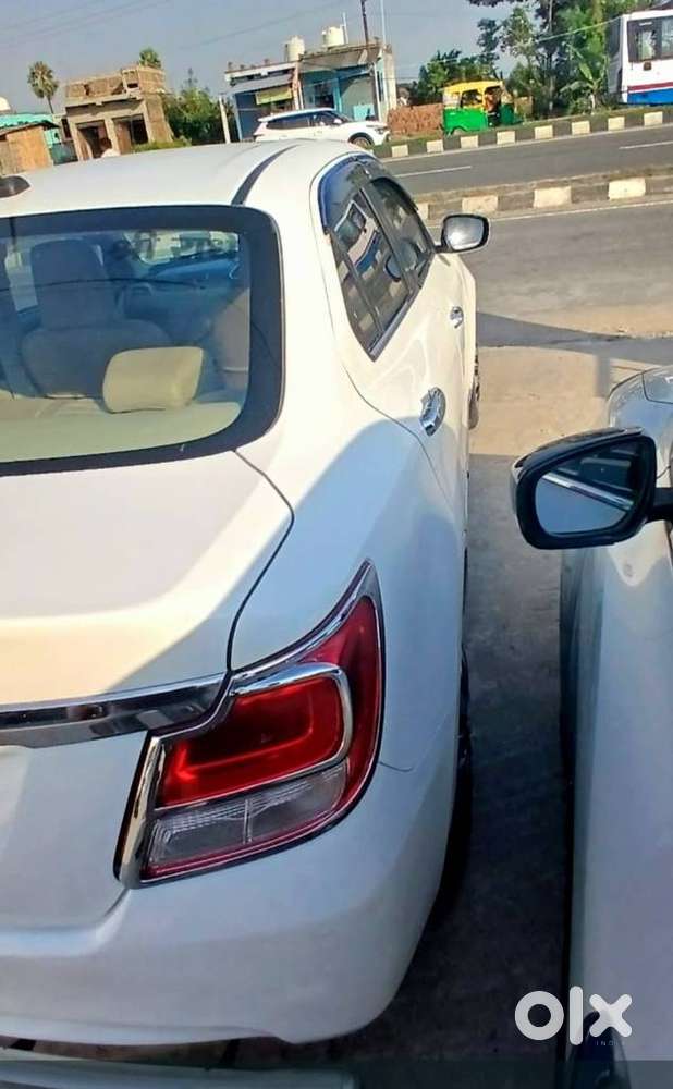 Maruti Suzuki Dzire 1.2 Vxi Cng, 2023, Cng & Hybrids