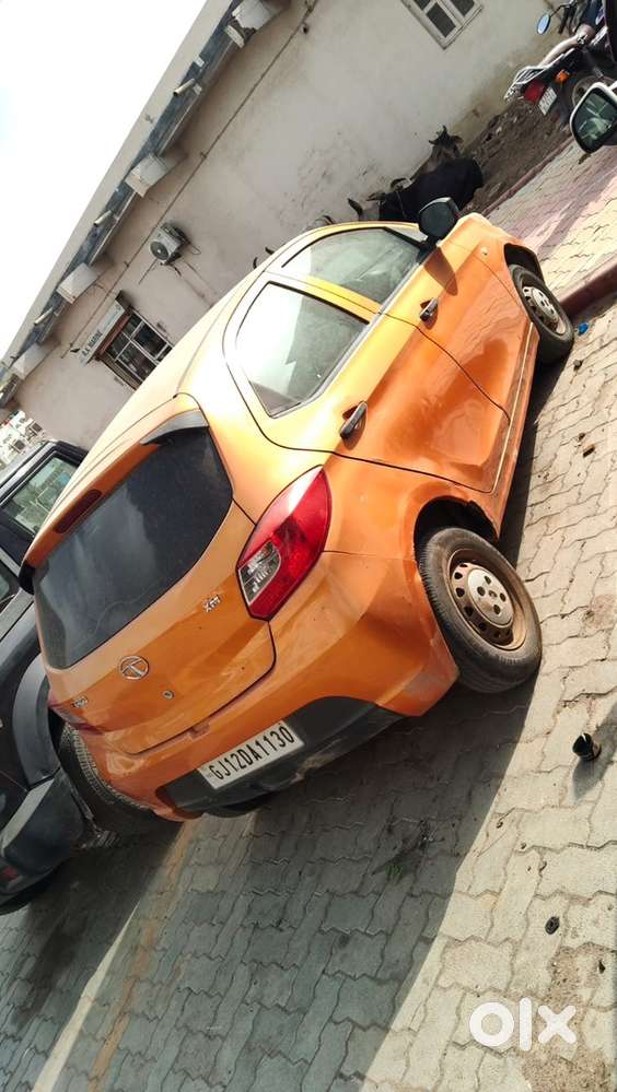 Tata Tiago Petrol 2017