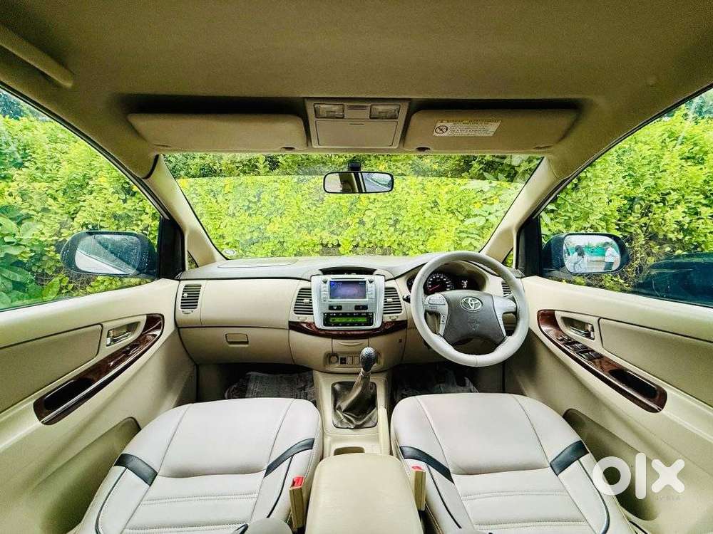Toyota Innova 2.5 V 7 Str, 2013, Diesel