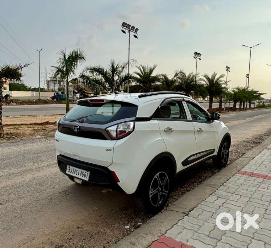 Tata Nexon 1.5 Revotorq Xm, 2020, Diesel
