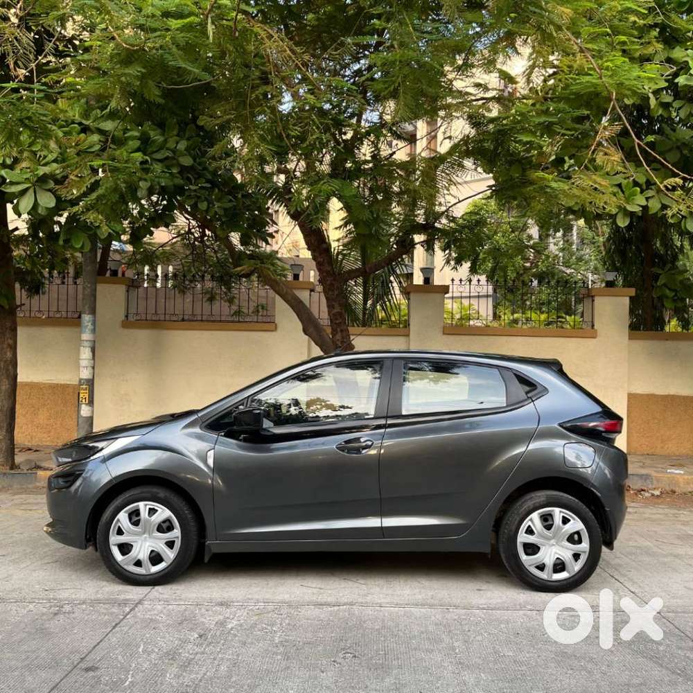 Tata Altroz 1.2 Xm Plus, 2022, Petrol