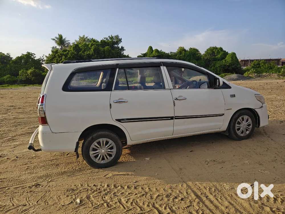 Toyota Innova Diesel 2017