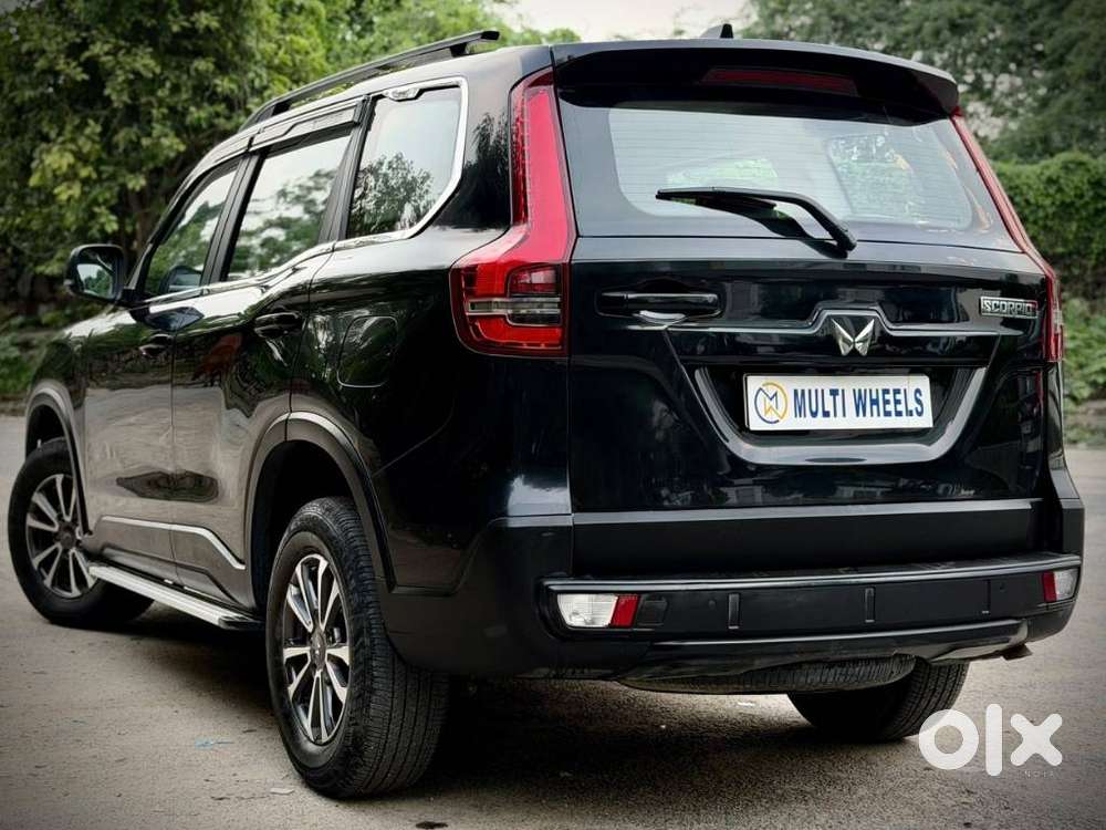 Mahindra Scorpio N Z4 Petrol Mt 7 Str, 2024, Petrol