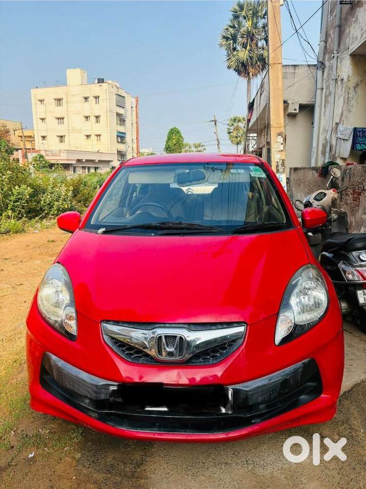 Honda Brio 2014 Petrol Well Maintained