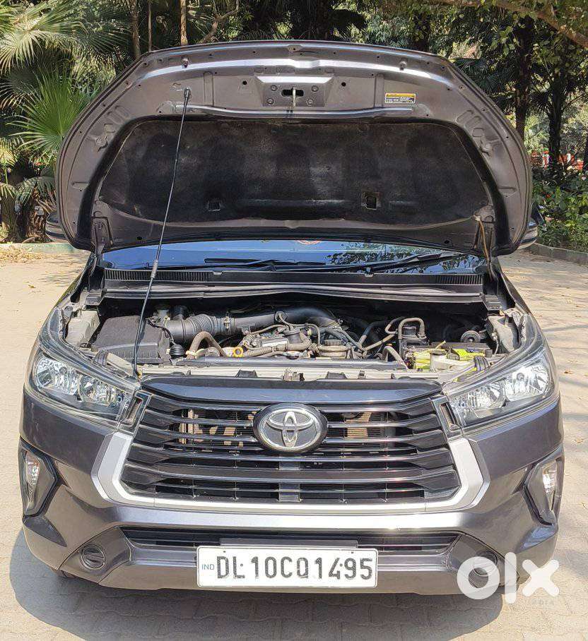 Toyota Innova Crysta