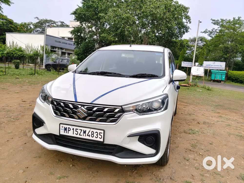 Maruti Ertiga Vxi 2025