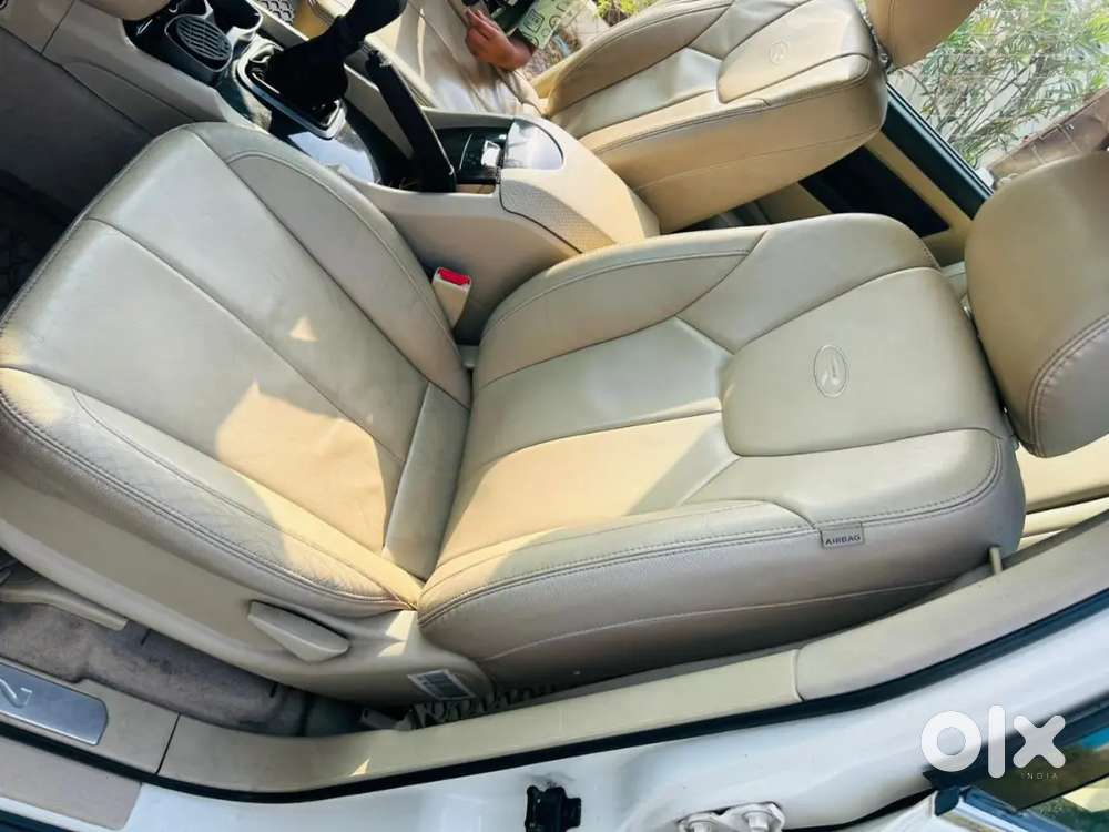 Mahindra Rexton 2015 Diesel 68000 Km Driven