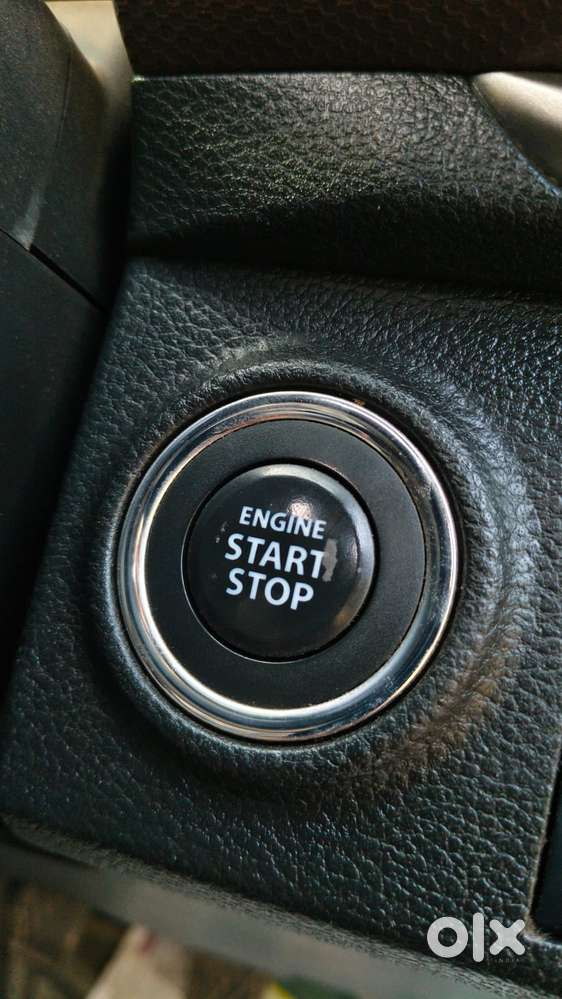 Maruti Suzuki Brezza 1.5 Zxi Smart Hybrid, 2023, Petrol