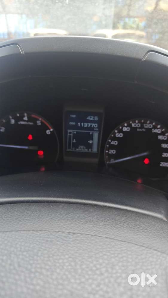Isuzu V-cross Z Prestige 4x4 Mt, 2018, Diesel