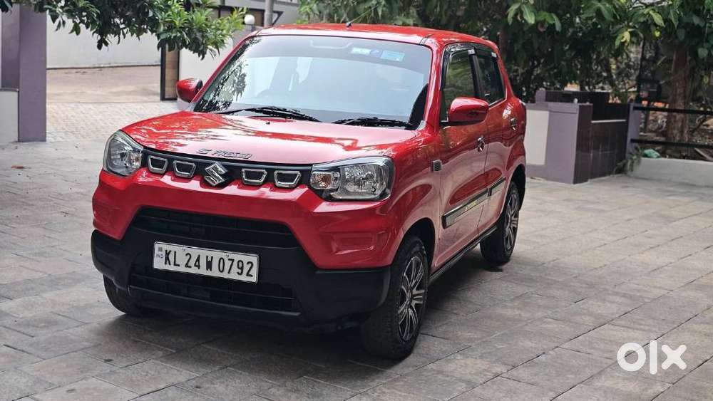 Maruti Suzuki S-presso Vxi Plus, 2022, Petrol
