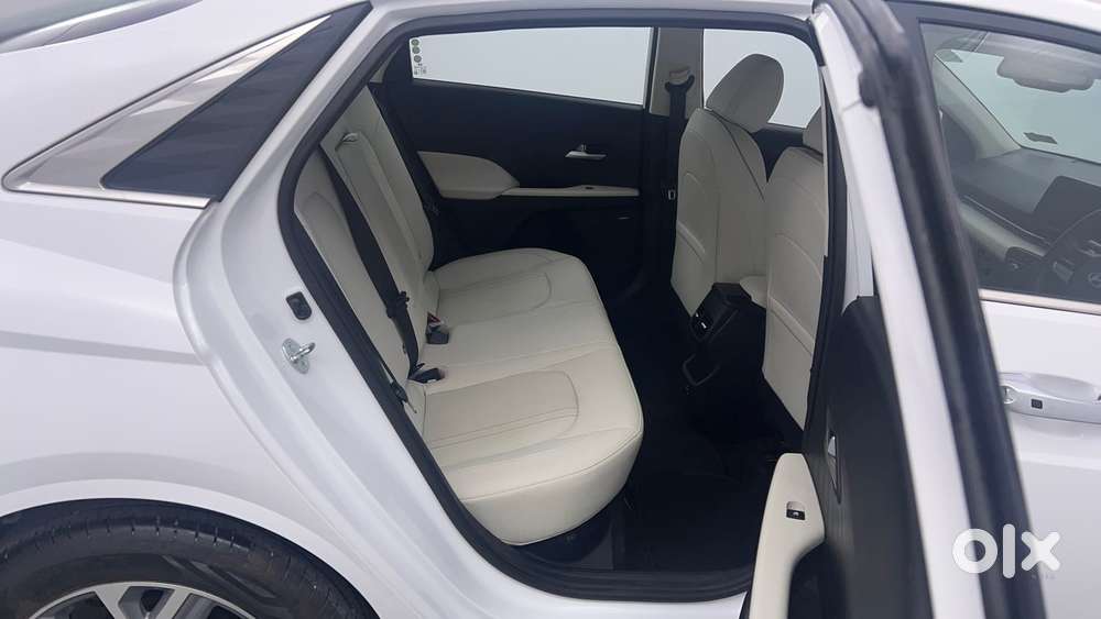Hyundai Verna 1.5 Sx (o) Vtvt Ivt, 2024, Petrol