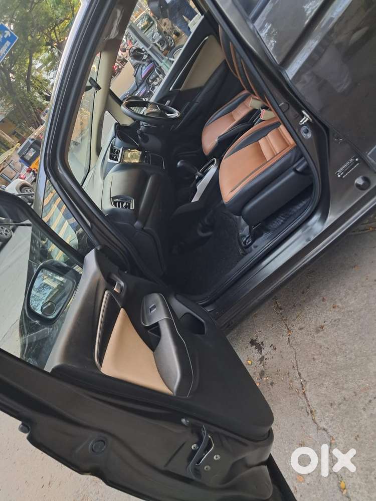 Honda Jazz V Automatic, 2016, Petrol