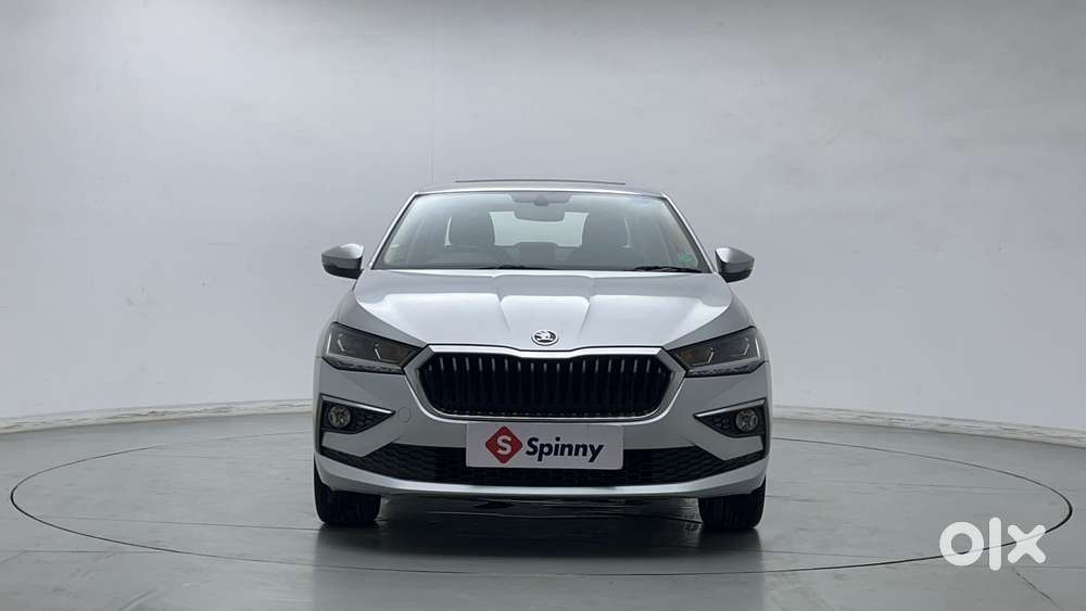 Skoda Slavia Style 1.0l Tsi Mt, 2022, Petrol