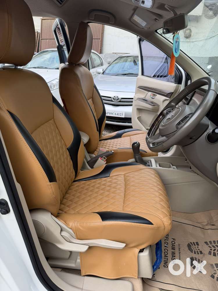Maruti Suzuki Ertiga Zxi Plus Shvs, 2022, Petrol