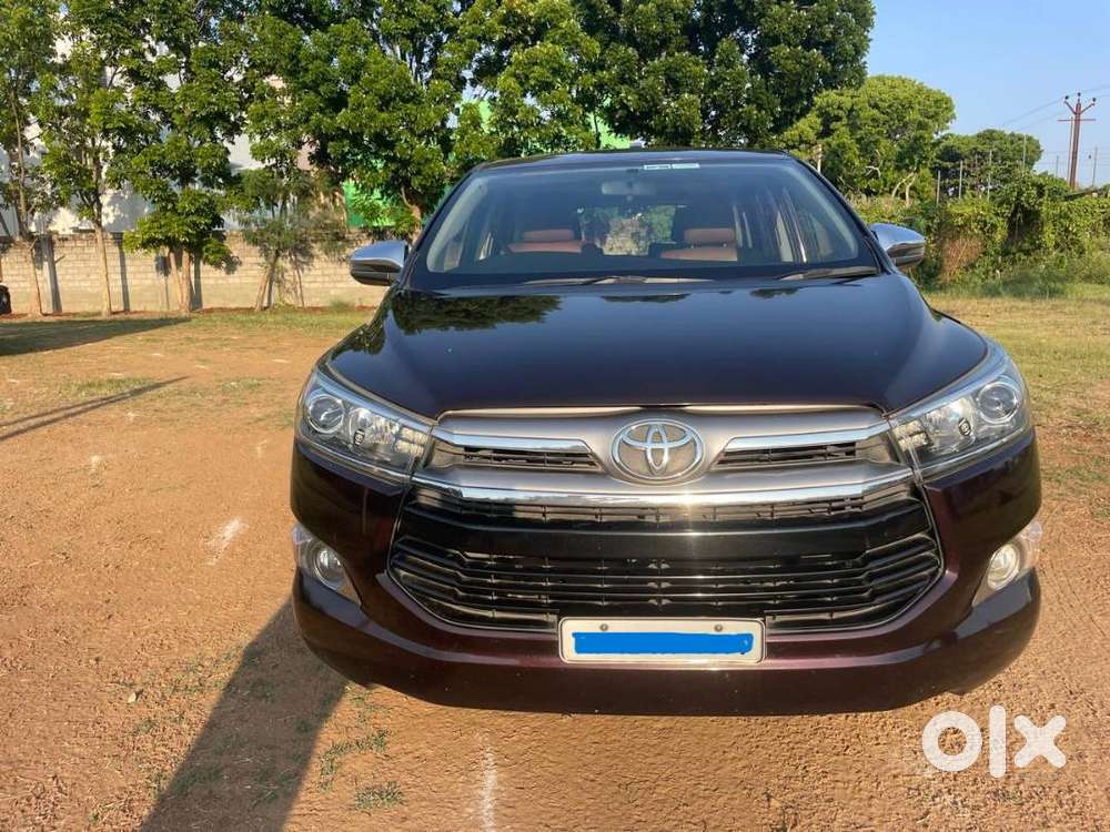 Toyota Innova Crysta 2018 Diesel Well Maintained