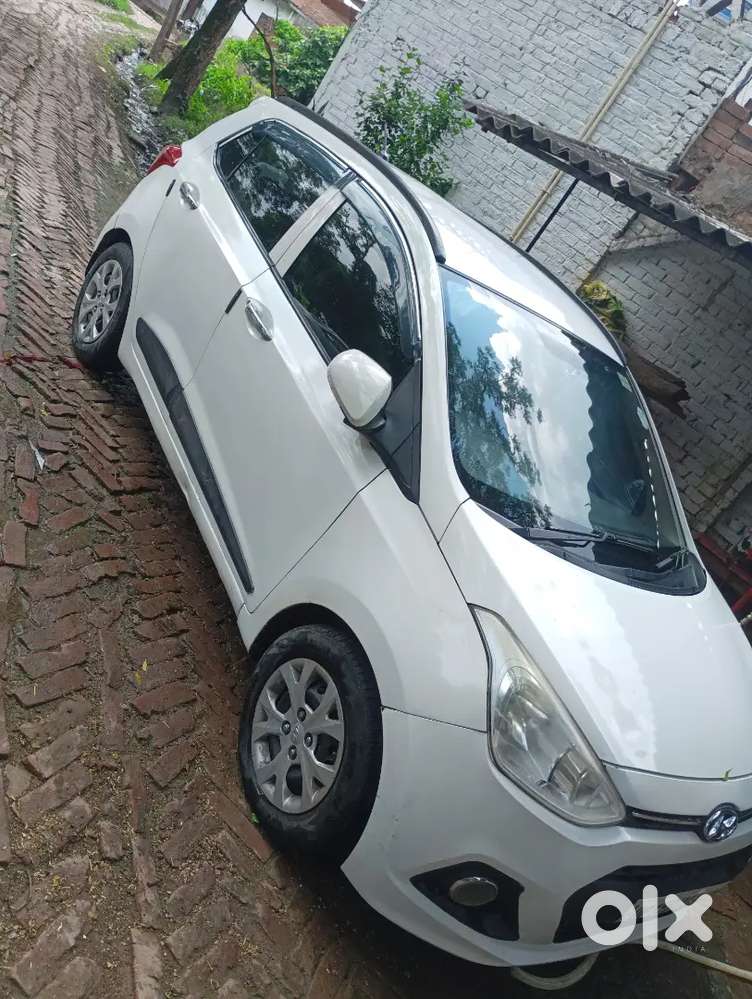 Hyundai Grand I10 Sportz 2013