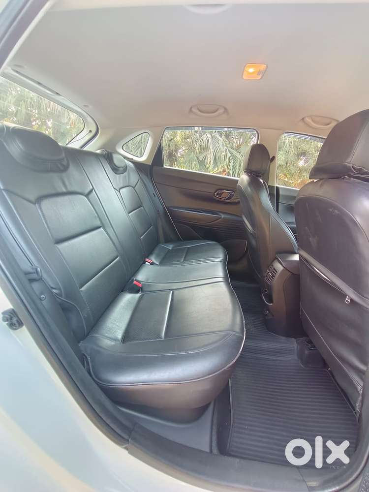 Hyundai New I20 1.2 Sportz Ivt Dual Tone, 2021, Petrol