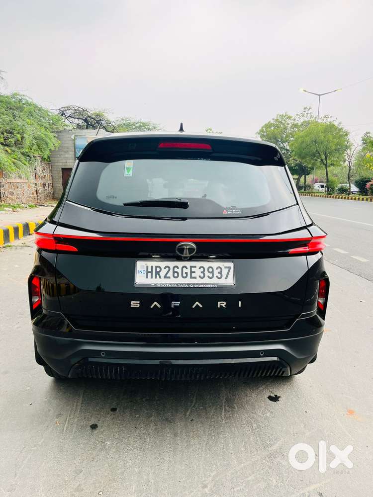 Tata Safari Accomplished X Plus 7 Str Dark Edition, 2026, Diesel
