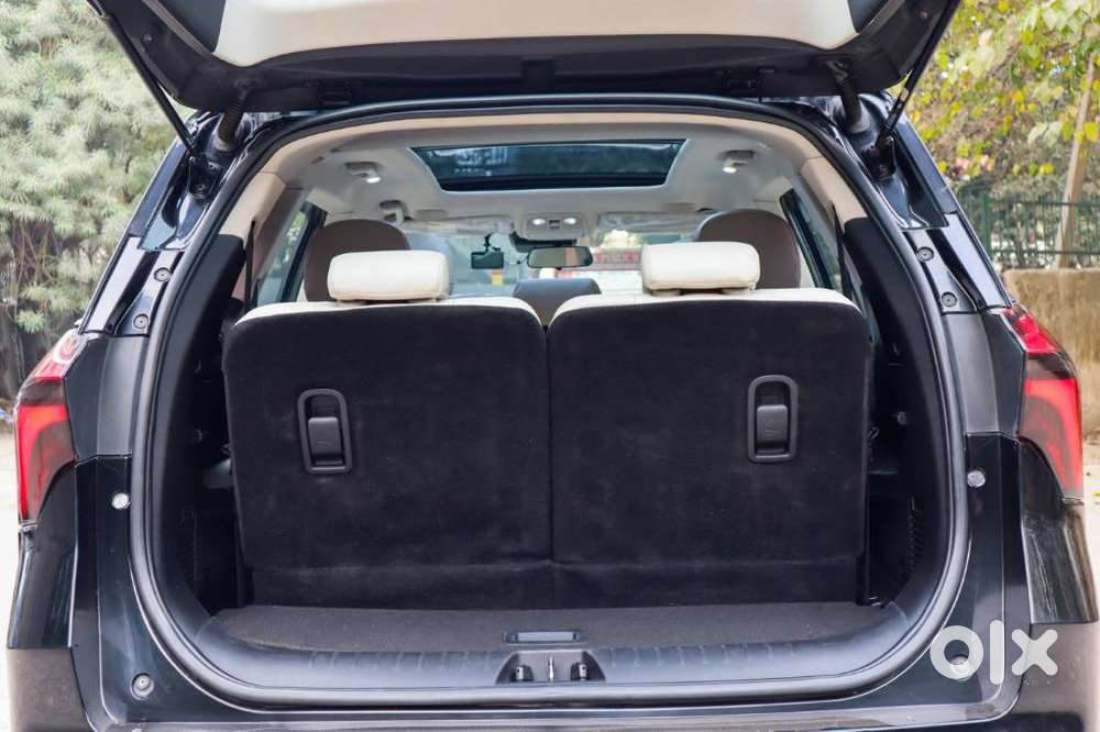 Mahindra Xuv700 2.2 Ax 7 Diesel At Luxury Pack Str, 2024, Diesel