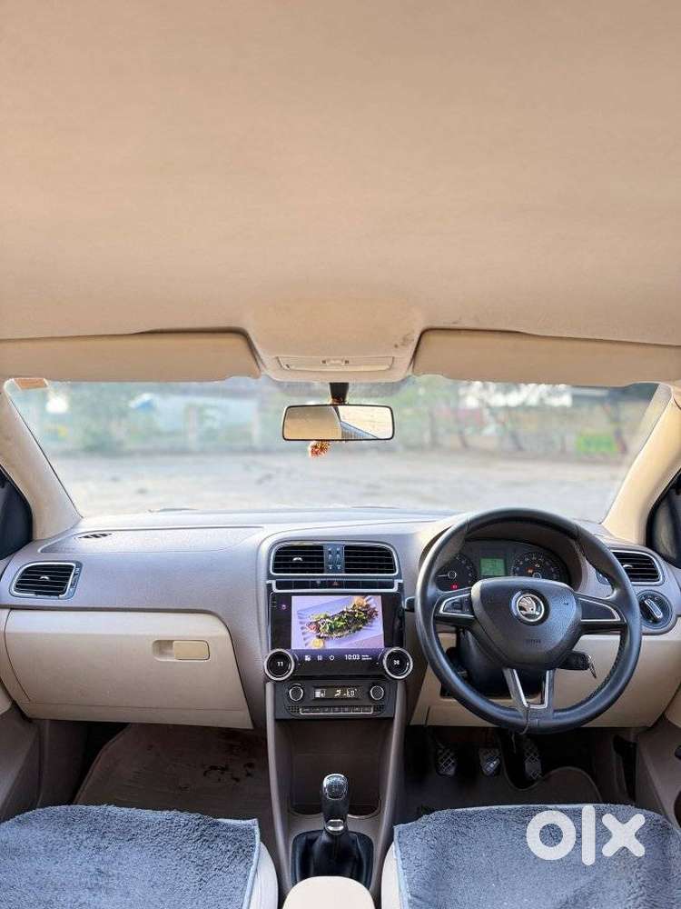 Skoda Rapid 1.5 Elegance Tdi Mt, 2014, Diesel