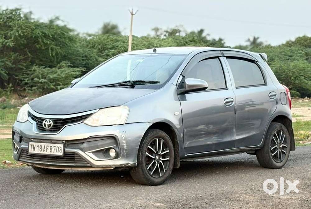 Toyota Etios Liva, 2016, Petrol