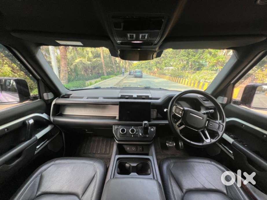 Land Rover Defender 3.0 L 130 Hse, 2023, Petrol