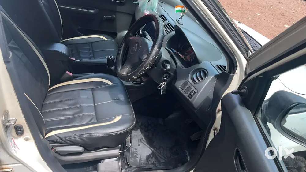 Maruti Suzuki Swift 2011 Petrol Model